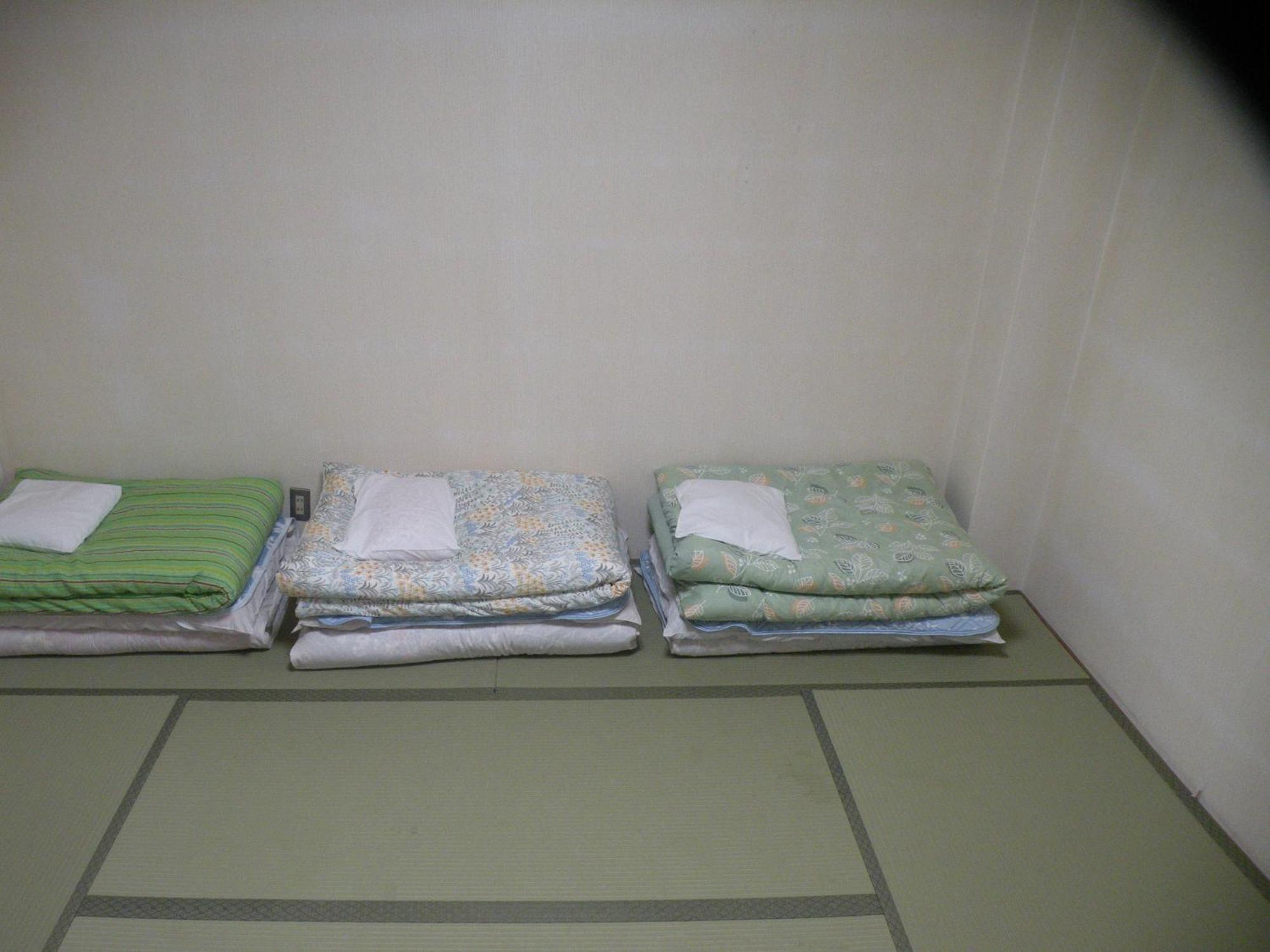 Business Hotel Minshuku Minato Tokushima Exterior photo