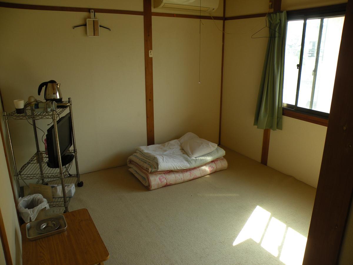 Business Hotel Minshuku Minato Tokushima Exterior photo